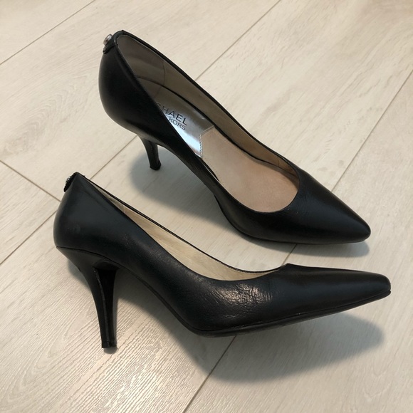 Michael Kors Heels - Picture 1 of 4
